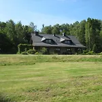 Hotel apartamentowy Stajnia Gostar