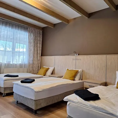 Stajnia Gostar Aparthotel