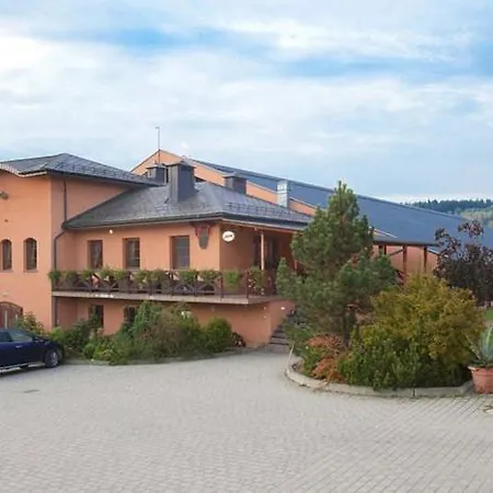 Stajnia Gostar Aparthotel Jelenia Góra