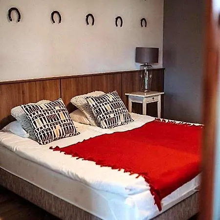 Stajnia Gostar Apart-hotel Jelenia Góra