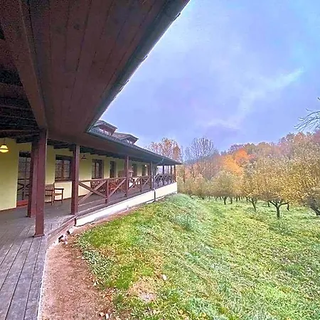 Stajnia Gostar Apart-hotel Jelenia Góra
