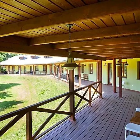Apart-hotel Stajnia Gostar 3*