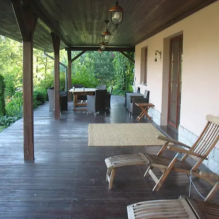 Stajnia Gostar 3*