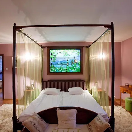 Aparthotel Stajnia Gostar Jelenia Góra