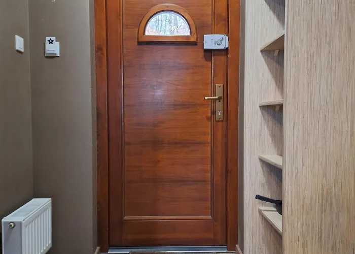 Stajnia Gostar アパートホテル 3*