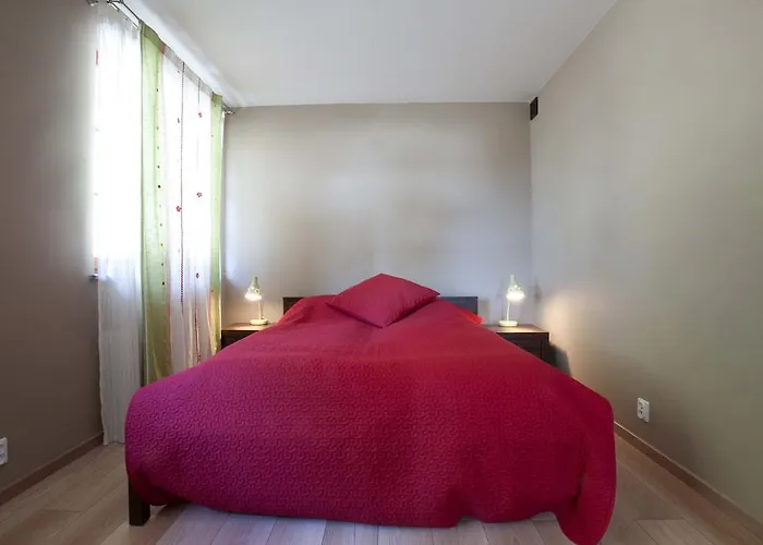 Apart-hotel Stajnia Gostar Jelenia Góra