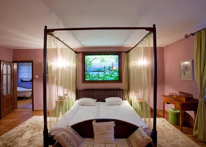 Apart-hotel Stajnia Gostar Jelenia Góra